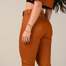 Calça Flare Encerada Pádua